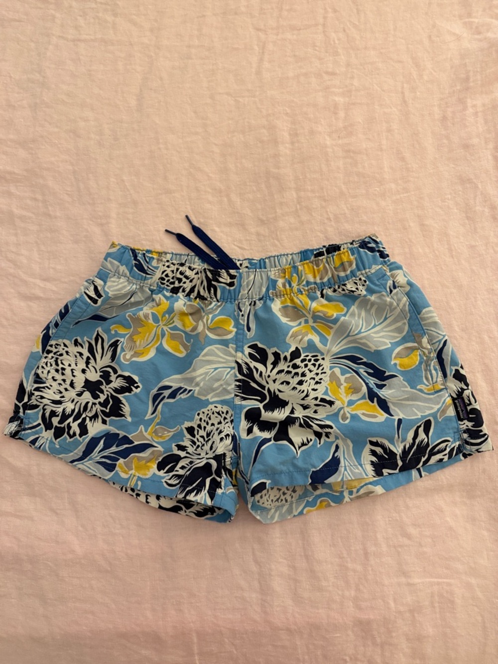 Patagonia barely baggies nylon shorts floral unlined
